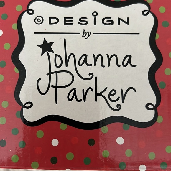 NIB Johanna Parker Christmas Santa & Mrs. Claus Mug Set Of 2 - RED & GREEN - Picture 5 of 6